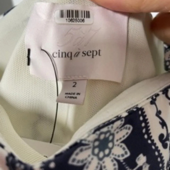 Cinq a Sept Minella Bandana Paisley Print Dress 2 - Picture 6 of 8